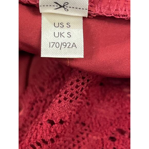 Free People Intimately Red Velvet Lace Halter Mini Dress NWT Size Small - Picture 4 of 13